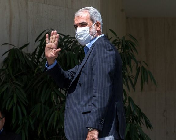 الرئيس الإيراني يوافق على استقالة وزير التعليم.. والمعلمون يستعدون لاحتجاجات جديدة