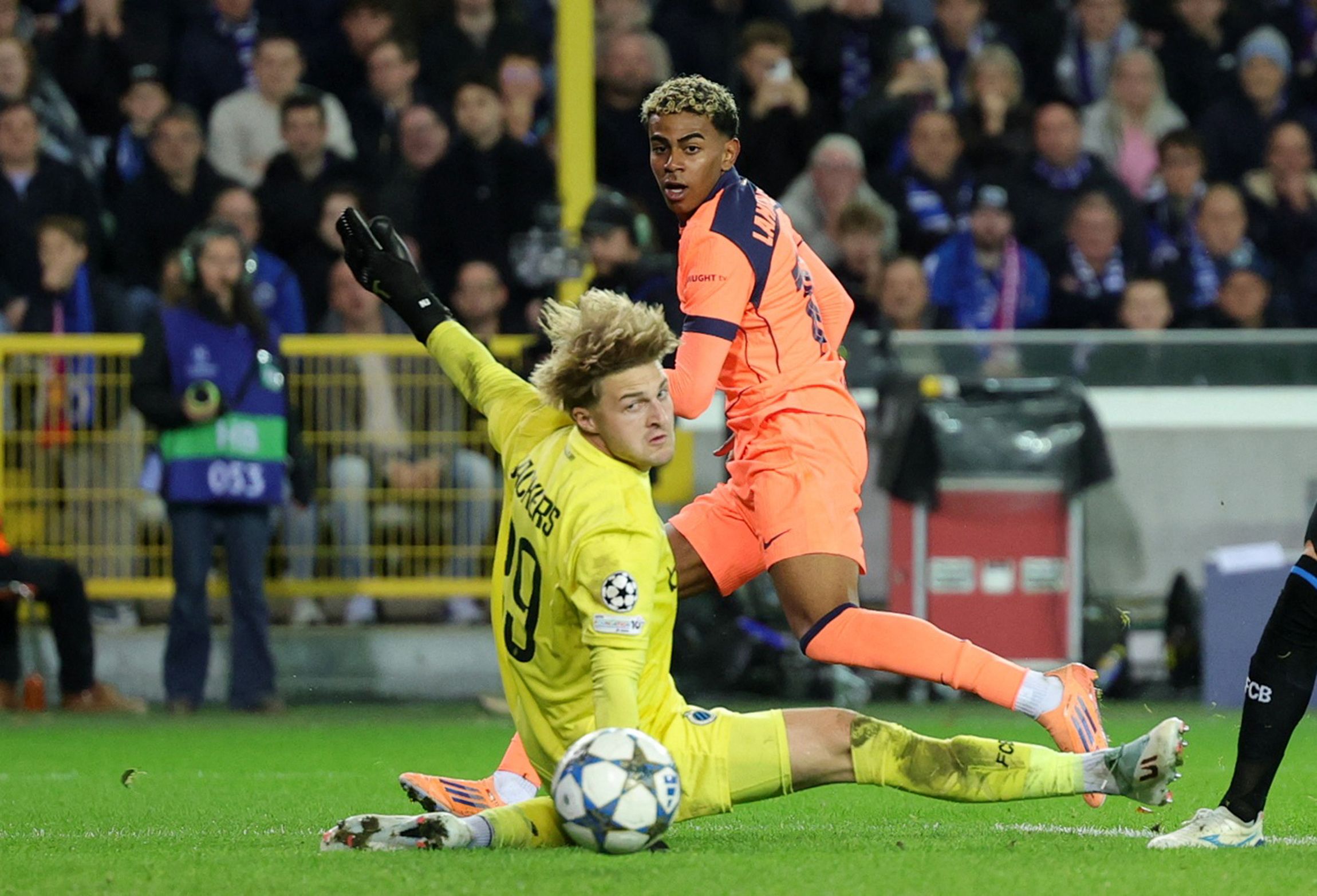 کلوب بروژ ۳-۳ بارسلونا؛ روزهای سخت فلیک و بارسا پایانی ندارد