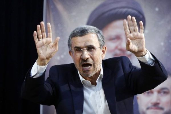 وسائل إعلام إيرانية مقربة من أحمدي نجاد تؤكد تعرضه لمحاولة اغتيال فاشلة