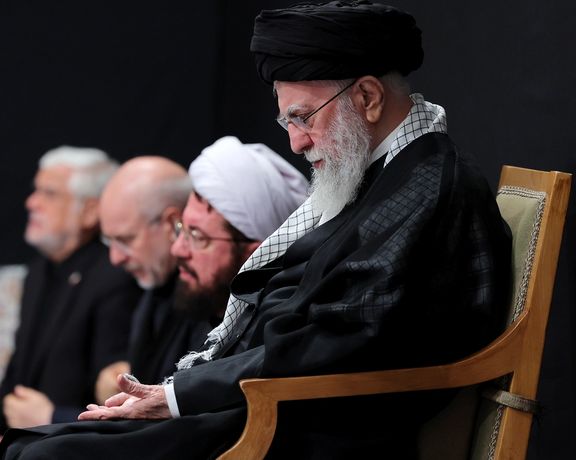 معاون اول پزشکیان: خامنهای یک شب در مراسم عزاداری شرکت کرد تا نگویند از حمله ترسیده است