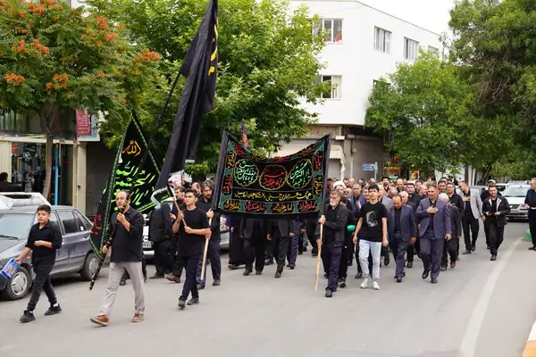 Iranians recast Ashura mourning to remember January protest victims