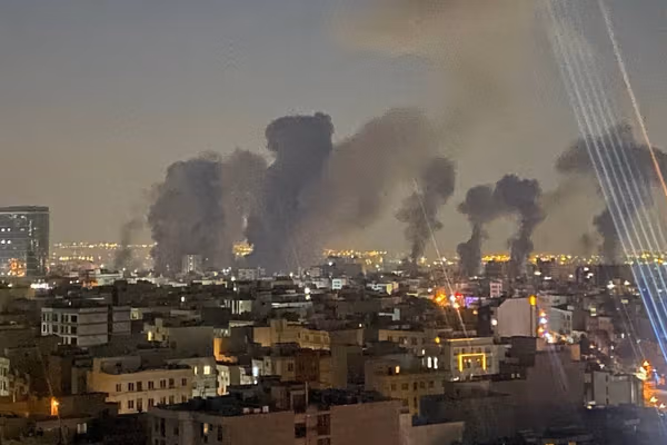 سخنگوی ارتش اسرائیل: صبح جمعه پناهگاه زیرزمینی خامنهای را نابود کردیم