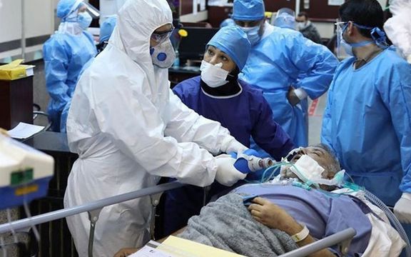 معاون ستاد مقابله با کرونای تهران: ظرفیت آیسییو بیمارستانها در تهران پر شده است