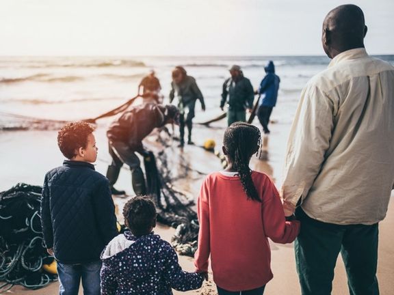 مدیترانه، گذرگاه مرگبارِ هزاران مهاجر آواره از پشت امواج زیبا