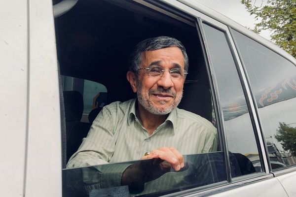 Iran's Ahmadinejad Considers Presidential Run