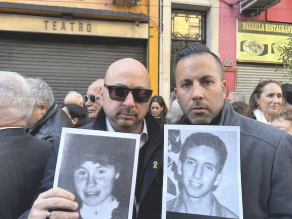 Argentina bombing rankles victims, stokes Iran wariness decades later