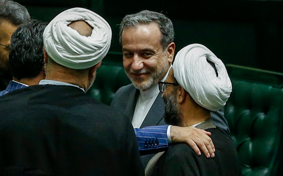 عباس عراقچی در مجلس: من سرباز ولایت و وزیر دولت خواهم بود