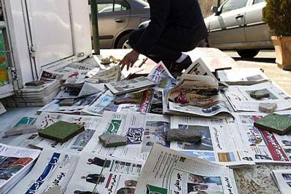 الصحافيون في إيران يعانون الأمرين: الفقر.. وقيود العمل