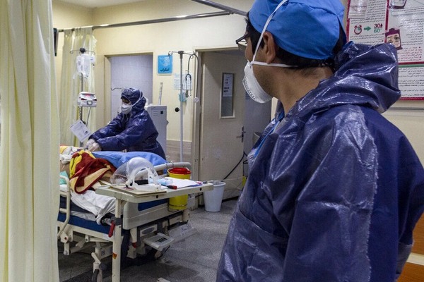 كورونا في إيران.. عدد المدن شديدة الخطورة يتضاعف.. وأكثر من 60 وفاة يوميا بعد 5 أشهر