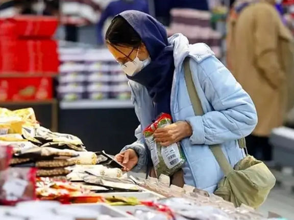 إيران تشهد أعلى معدل تضخم خلال العامين الماضيين أكتوبر الماضي