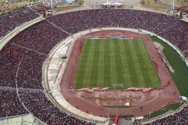در انتظار بازی ۷۰هزارنفری؛ تراکتور-پرسپولیس در استادیوم سهند برگزار میشود