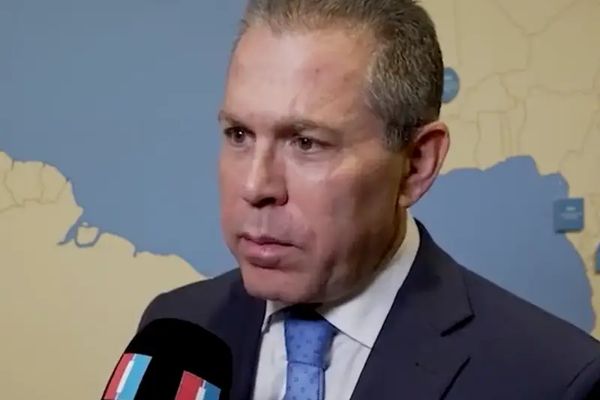سفير إسرائيل لدى الأمم المتحدة يدعو إلى تهديد عسكري عالمي "جدي" ضد إيران لدعمها حركة حماس