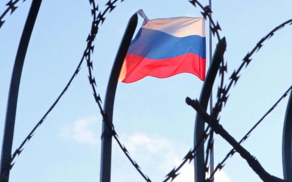 سفارت روسیه در ایرلند: به ما گازوئیل تحویل نمیدهند، با مشکل آب گرم و گرمایش مواجه شدهایم