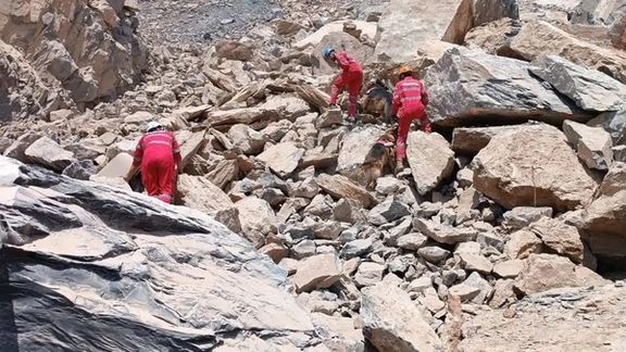 چند کارگر در پی ریزش یک معدن در شهرستان شازند زیر آوار ماندند