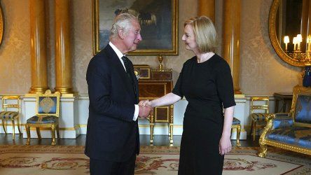 چارلز سوم در دیدار با نخستوزیر بریتانیا: برای پیشبرد امور، همه تلاشم را خواهم کرد