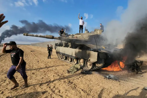 دعوى قضائية ضد إيران وسوريا وكوريا الشمالية لدفع تعويضات 4 مليارات دولار لضحايا هجوم حماس