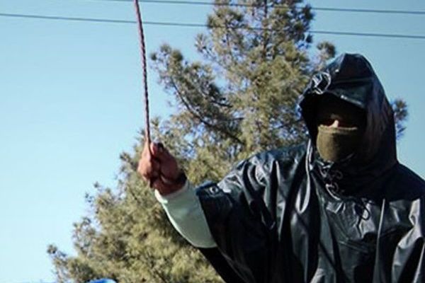 أطلس السجون الإيرانية: منذ بداية انتفاضة "مهسا" تضاعفت أحكام جلد النشطاء السياسيين 4 مرات