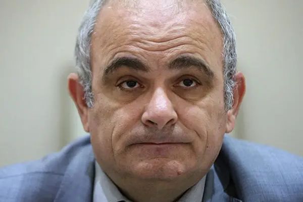 السفير الروسي لدى طهران: أعضاء فريق التفاوض النووي الإيراني يشكرون بلادنا بانتظام