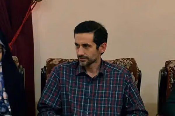 یوسف پزشکیان: پیغامهایی به من میرسد که تسلیم شوید و حکومت را به مردم برگردانید