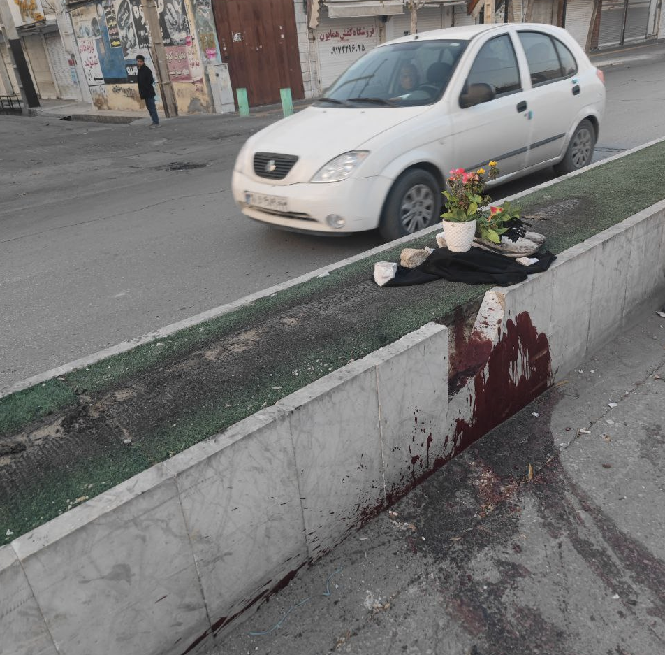 روایت یک سرکوب‌گر: گوشواره‌های دختربچه را کندند و پیکرش را در کامیون بستنی میهن انداختند