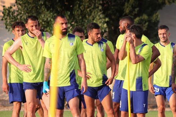 استوری مشترک بازیکنان استقلال: نه دستمزد گرفتهایم، نه بازیکن داریم، تعهدتان چی شد؟