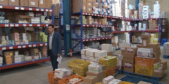 مسؤول إيراني: تراجع المخزون الاستراتيجي من الأدوية بسبب انعدام السيولة اللازمة لاستيرادها 