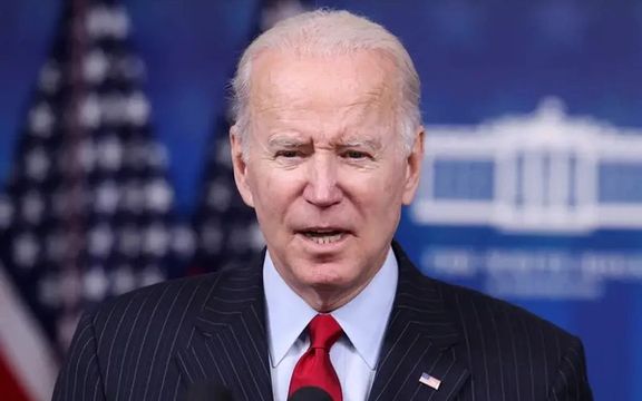 بایدن برای باقی ماندن در رقابت انتخابات ریاستجمهوری آمریکا تردید دارد