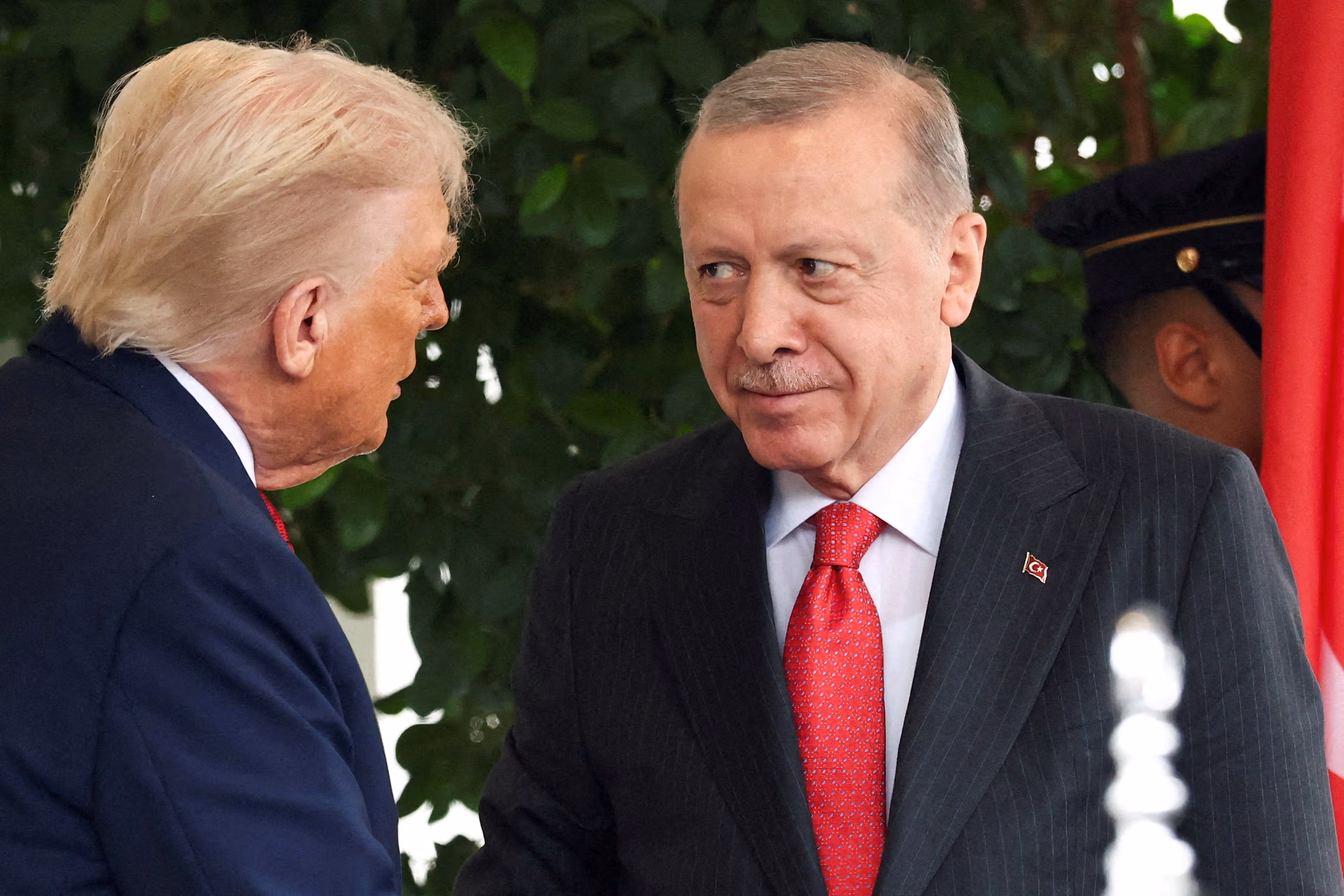 اکسیوس: نتانیاهو از ترامپ خواسته پیش از نشست ناتو اردوغان را مهار کند