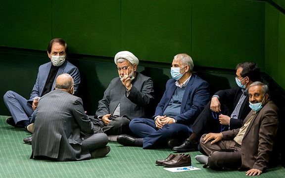 نایب رییس کمیسیون قضایی مجلس: برای رسیدگی خارج از نوبت به لایحه حجاب امضا جمع میکنیم