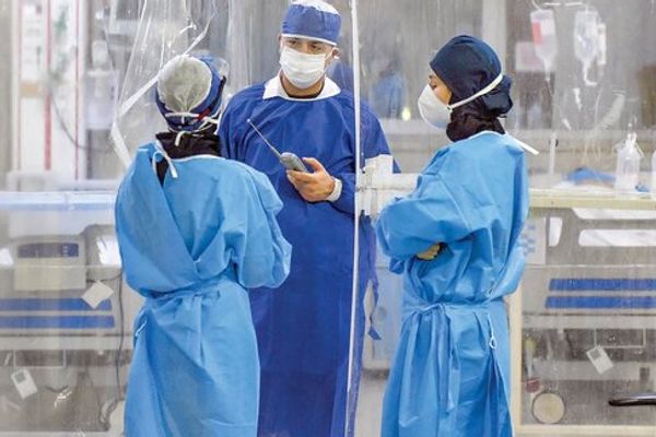 مسؤول إيراني: تصاعد وتيرة العنف ضد الطواقم الطبية إلى "حد القتل"