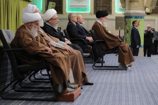 خبرگزاری دولتی ایرنا: جمهوری اسلامی در برابر فشارها رویکرد «صبر استراتژیک» را اجرا میکند