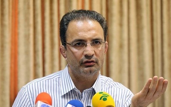 امیررضا خادم: متن علی کریمی توصیهایست نسبت به مذمت توزیع ریاکارانه نذورات