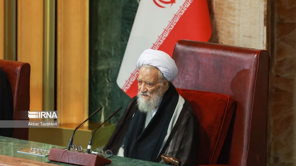 Ayatollah Mohammad Ali Movahedi Kermani, the chairman of the Assembly of Experts, during the opening session of the assembly in Tehran, May 21, 2024