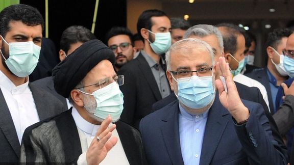 President Ebrahim Raisi and oil minister Javad Owji on May 16, 2022