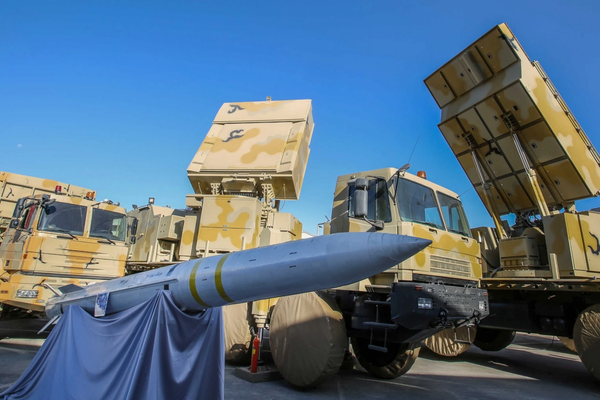 الأردن يحبط مخططا لتهريب أسلحة "مرتبطة بإيران"