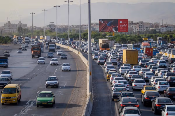 چرا تهران دارد خالی میشود؟