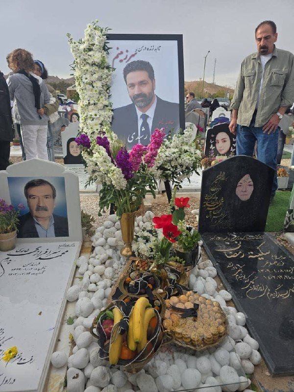 ماموران حکومت از نصب سنگ مزار جاویدنام محسن رشیدخانی‌آبادی در بهارستان جلوگیری کردند