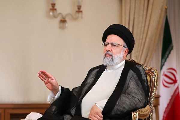 الرئيس الإيراني: تبادل السجناء تم عبر وسطاء.. والعلاقة مع واشنطن تتوقف على تنفيذ تعهداتها