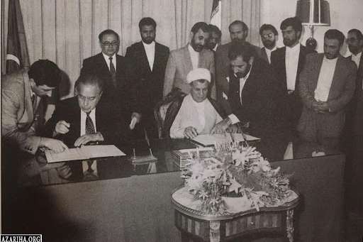 Haydar Aliyev and Hashemi-Rafsanjani signing agreements in early 1990s.
