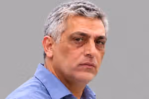 منابع آگاه از ضربوشتم زندانیان و توزیع مواد مخدر به دست رییس بازرسی فشافویه خبر دادند