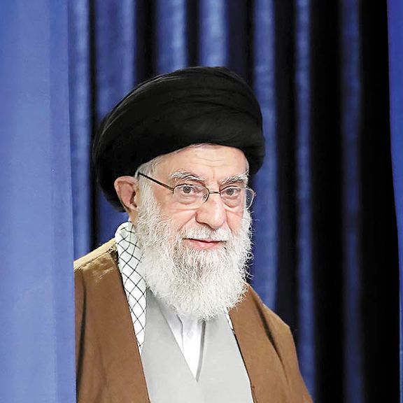 الرقابة في "ميتا" تسمح لـ"فيسبوك" بنشر شعار "الموت لخامنئي"