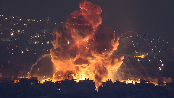 خبرنگار رسانه وابسته به سپاه که به لبنان رفته گفت اینترنت آنجا «خوب و بدون فیلتر» است