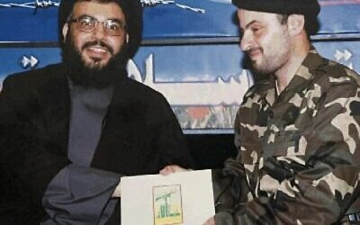 حاج محمد رضوان در کنار حسن نصرالله