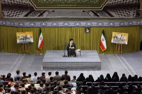 واژهای که از صاحبانش ربوده شد؛ سرگذشت «مستضعف» در کلام علی خامنهای