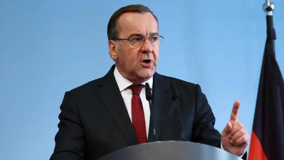 وزیر دفاع آلمان: آسیب به کابلهای ارتباطی زیرآبی در دریای بالتیک عمدی است