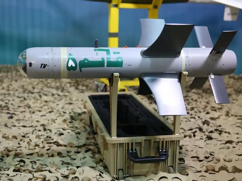 رغم التحذيرات الغربية.. إيران تزود روسيا بقنابل موجهة وموسكو تستخدمها في حرب أوكرانيا