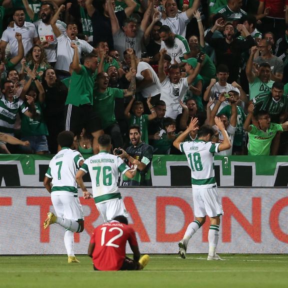 کریم انصاریفرد به منچستریونایتد گل زد و شادی نکرد