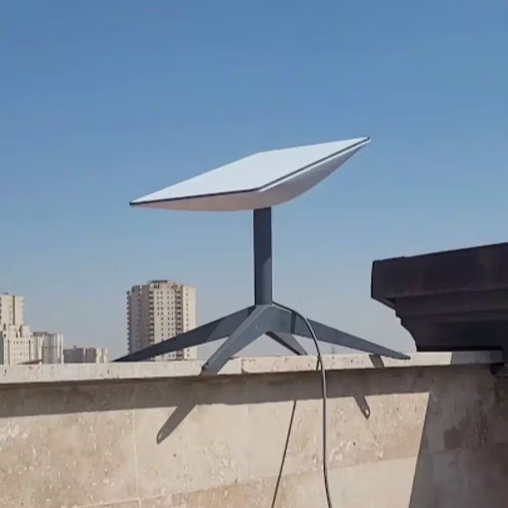 "وول ستريت جورنال": أميركا أرسلت سرًا أجهزة "ستارلينك" إلى إيران