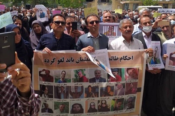 آلاف التوقيعات لمؤتمر العمل العالمي للاهتمام بالعمال والمعلمين المسجونين في إيران