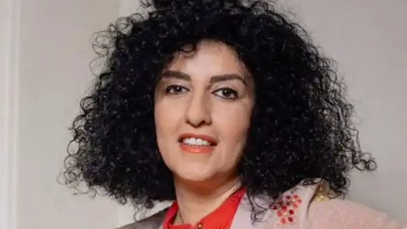 شهروندی افتخاری شهر رم برای مبارزه علیه سرکوب و استبداد به نرگس محمدی اعطا شد